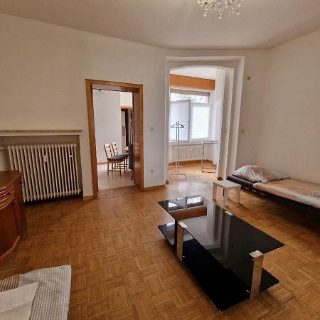 2 Zimmer Wohnungen K&K Unterkunft. Gbr Дуйсбург Екстериор снимка