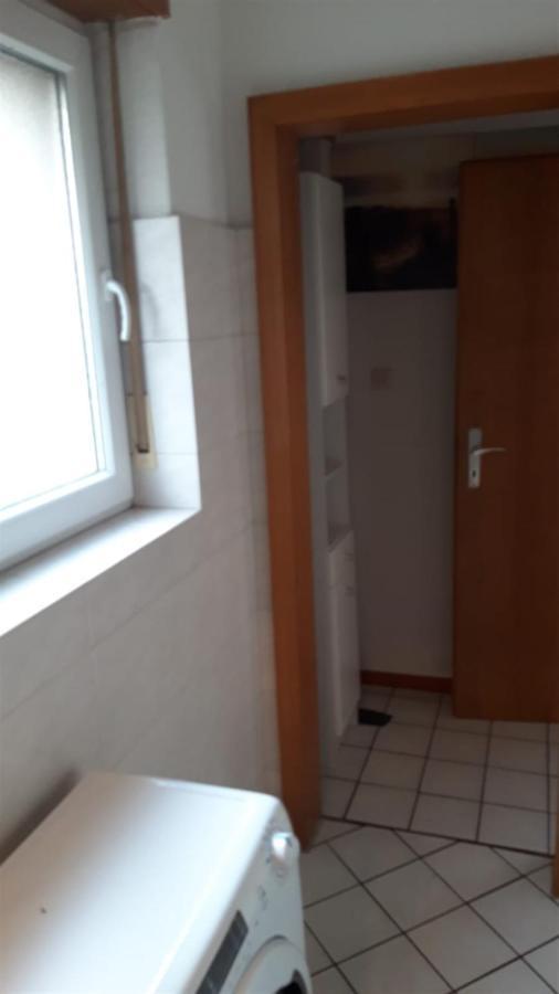 2 Zimmer Wohnungen K&K Unterkunft. Gbr Дуйсбург Екстериор снимка